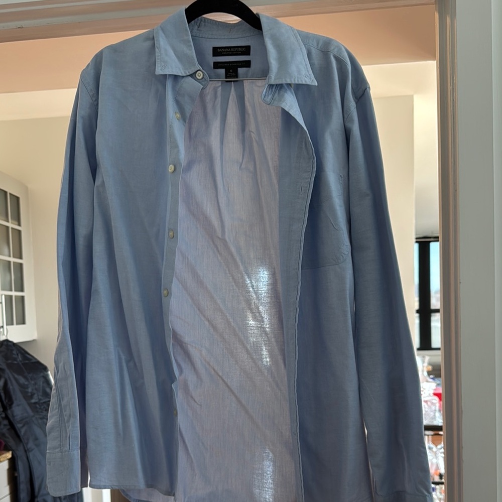 Banana Republic Blue Casual Button Down Shirt